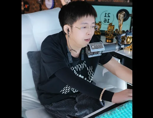 王冕:有多少名吃多少苦,都不如有大哥支持