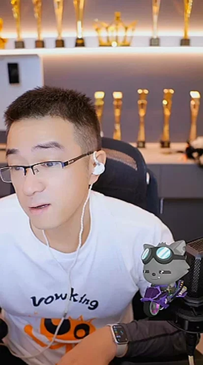 旱鸭子，老毕对水里的项目不感兴趣！