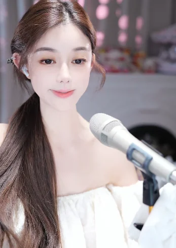粉丝让兰梦莎介绍对象，兰梦莎这样说！