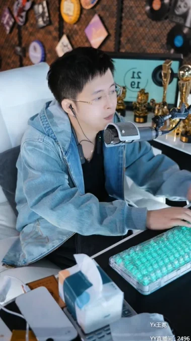 从来不整剧本，要干就真金白银的干！
