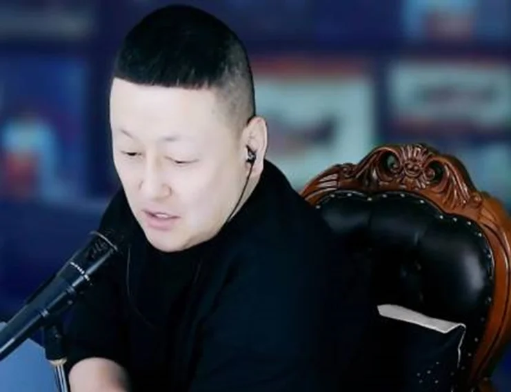 她半月75万榜晋升顶级电母,凡人哥力挺!