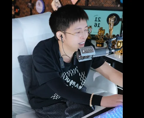 王冕谈每次神豪刷礼物自己的想法!