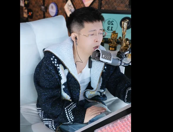 王冕谈不仅自己，明星岁数大了嗓子也老化