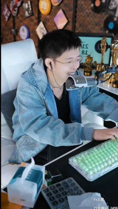 从来不整剧本，要干就真金白银的干！