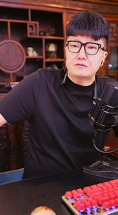 最无助时虎哥帮助，大佛这辈子不会忘记恩情