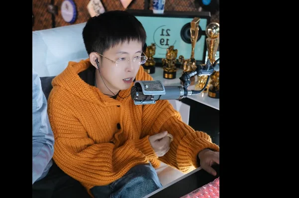 以前消息不断!王冕现在手机都没人发消息了