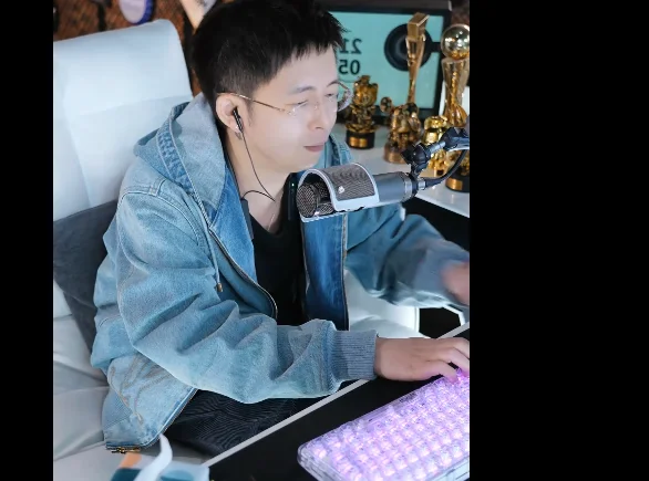 王冕非常怀念年轻时光，没任何压力！