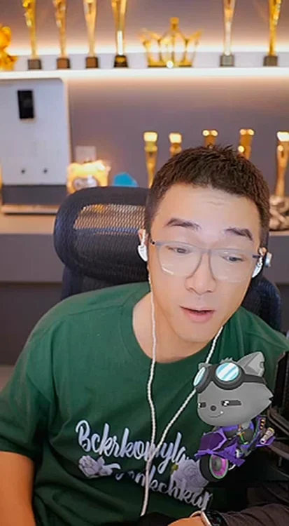 老毕怒斥被忽悠,点名某主播欠礼不还!