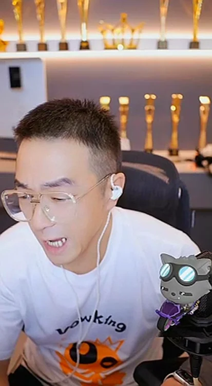 各大媒体不间断更新动态,老毕讲述原因!