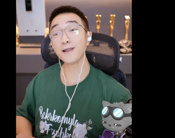 老毕就算不上线，也让管理去随礼