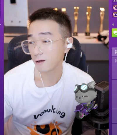 老毕谈之前染头其实就是因为互动