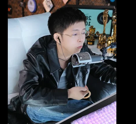 王冕让粉丝开珍爱团,就是为了让粉丝多上线